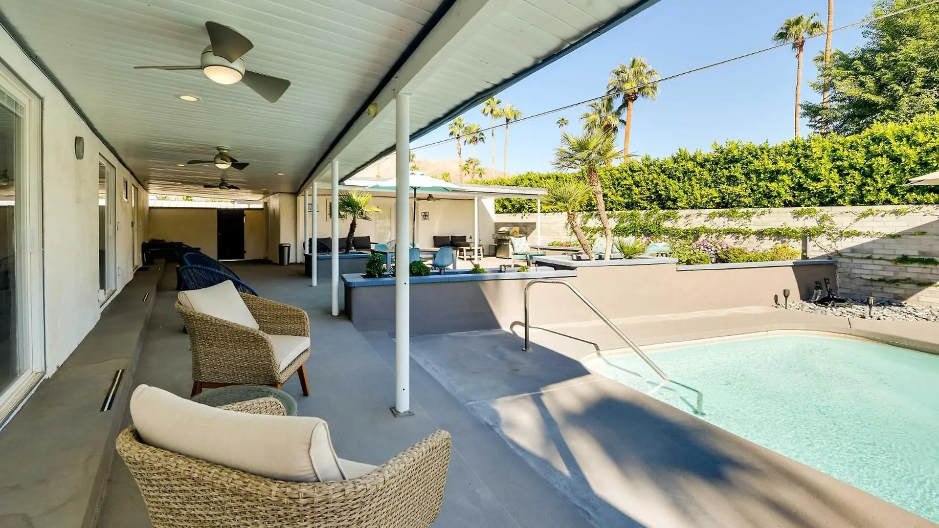Palm Springs Home Casita And Fire Pit! Дом отдыха Палм-Спрингс