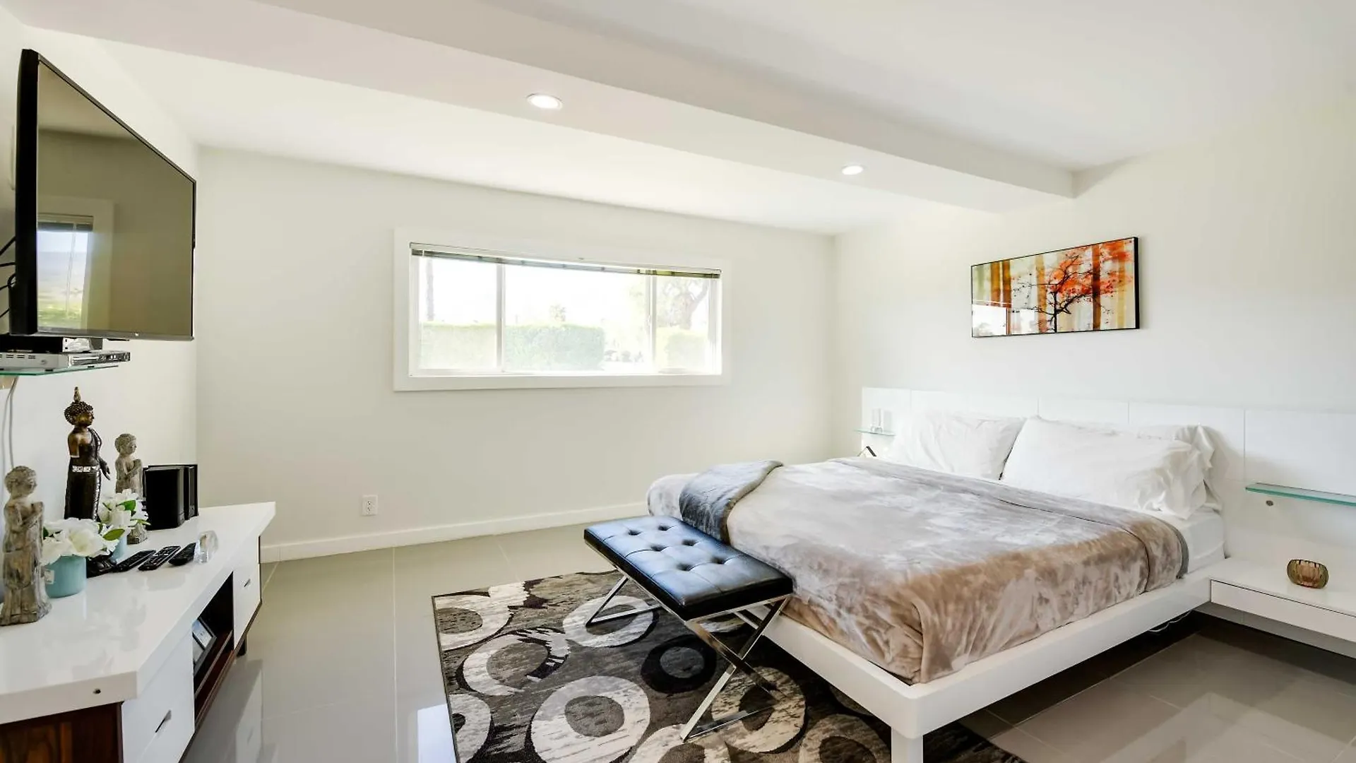Дом отдыха Palm Springs Home Casita And Fire Pit! США